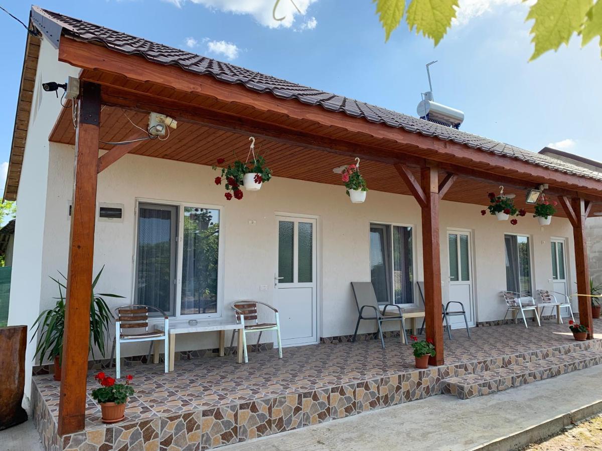 Houses By The Sea Vadu Exterior foto
